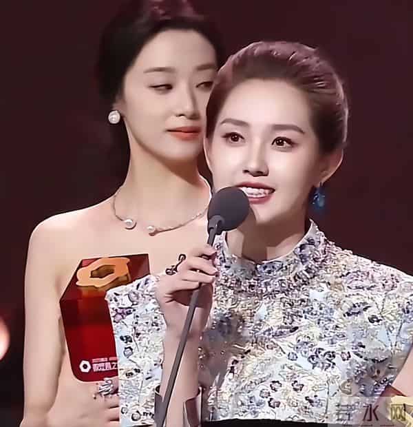 横店这一夜,珠圆玉润的短剧女神郭宇欣,秒了内娱一堆“排骨精”