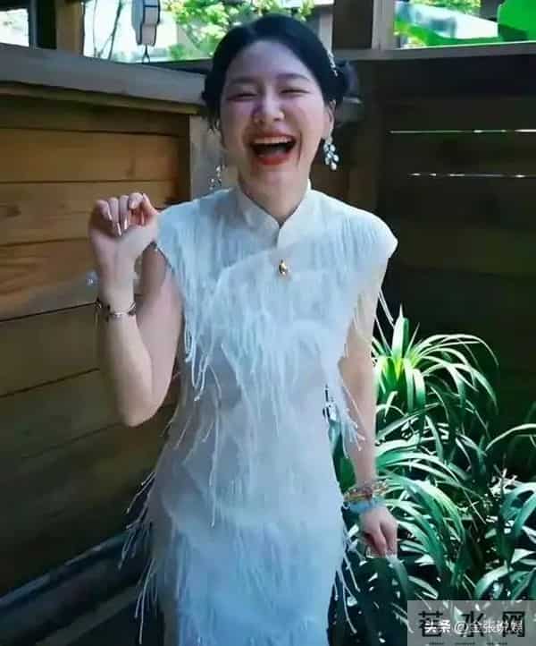 靠"卖笑"出名,被宋丹丹嫌厌!同样被"潜",她却不是第二个王传君