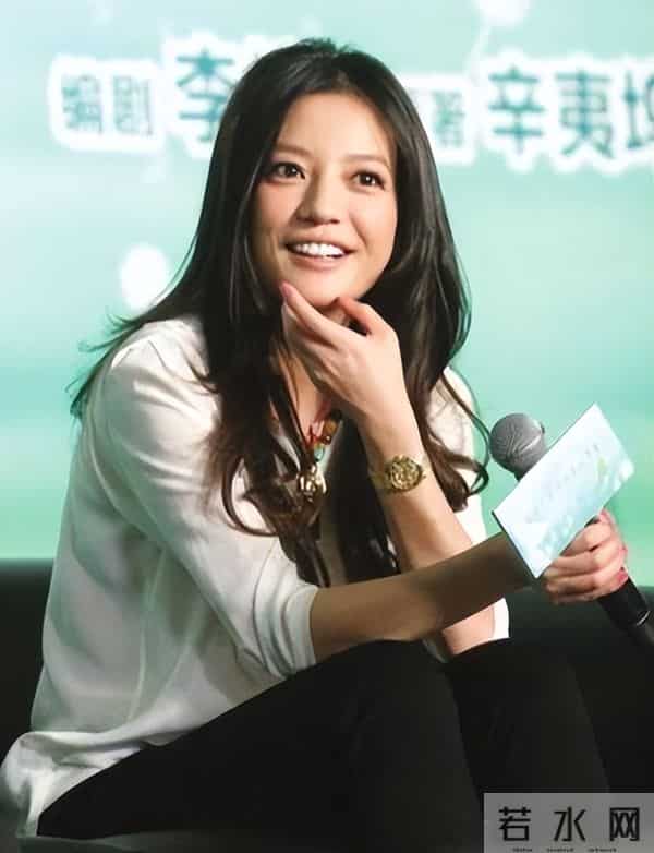 落地的凤凰不如鸡?消失四年后,赵薇终是为自己的“选择”买了单