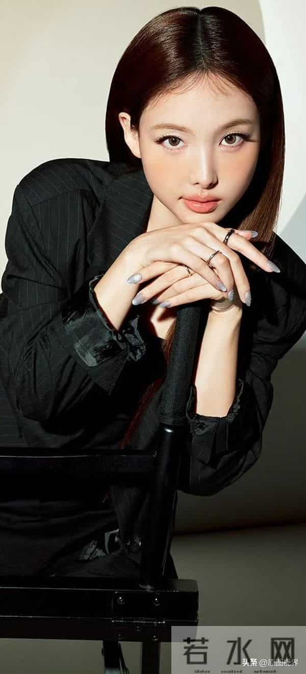 娜年今日——林娜琏时尚写真大图