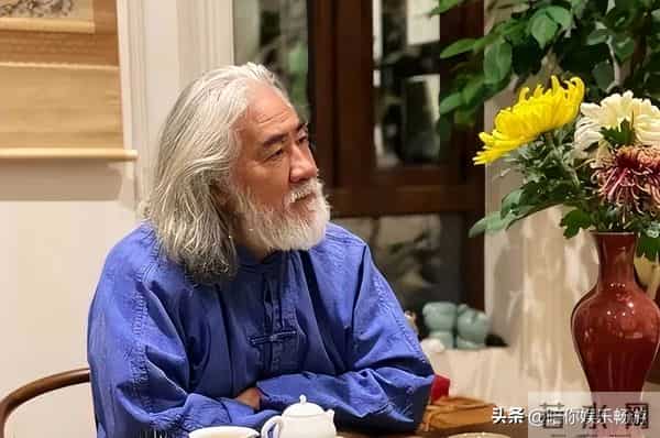 老夫少妻苦不堪言，74岁张纪中遇难题，杜星霖忍不了已发飙！