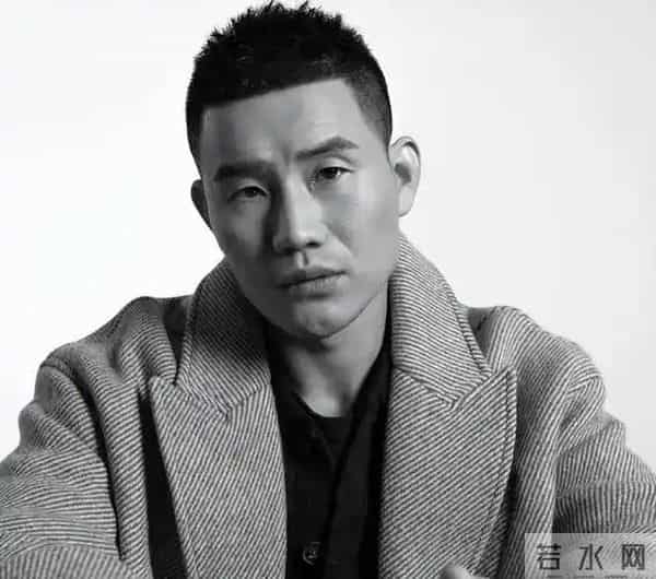 嘎子哥谢孟伟及妻子郭珊珊再次被限制高消费!谢孟伟还能翻身吗