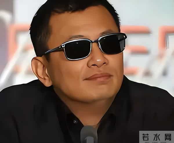 “录音门”不到一周，官方下场锐评，王家卫秦雯迎来两大噩耗