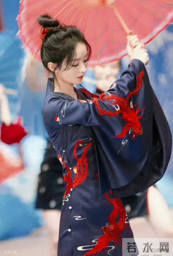 赵丽颖这组国风造型太绝啦！