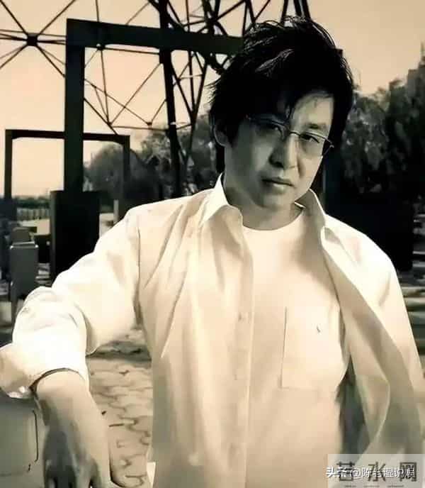 感谢"封杀"，自曝3天后注销微博的郑智化，还是为之前举动买了单