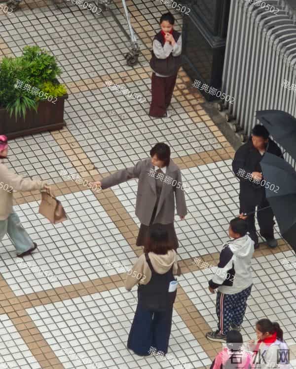 孙俪现在不管演啥都是这个表情,越来越像她老公邓超让观众很出戏