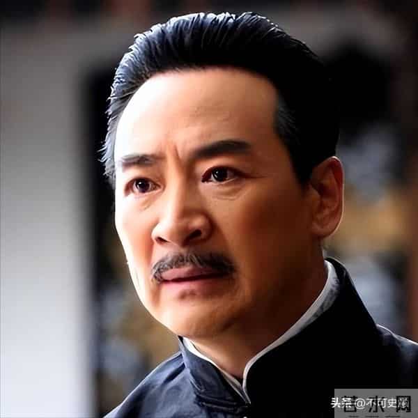 曾经红极一时，如今为养家糊口沦落到景区卖艺，这4位明星太可惜