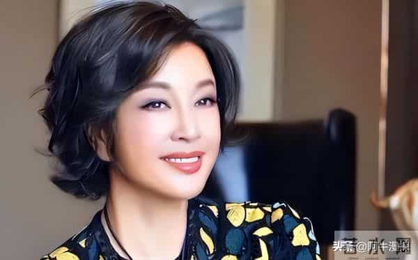 一辈子对刘晓庆忠诚,也没挽回婚姻,65岁仍单身的他后悔了吗