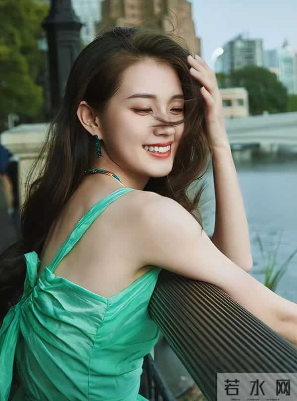 坦白与刘萧旭关系刚半月，郭宇欣再破天花板，让整个娱乐圈沉默了