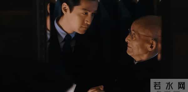 拔出萝卜带出泥！逼疯辛芷蕾，袒护强奸犯的他，这次惹众怒了！