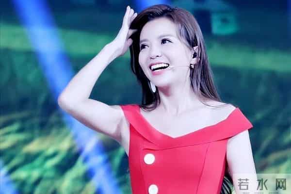 52岁朱迅近况曝光！面色苍白不敢认，网友：怎么变成这样了！