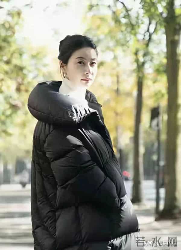 哇塞，郭晶晶美出圈了，这个发型太适合她了，天生自带贵气