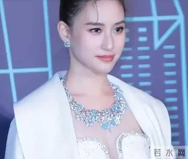 李湘没想到，自己养得“膀大腰圆”的女儿，竟为何超莲做“嫁衣”