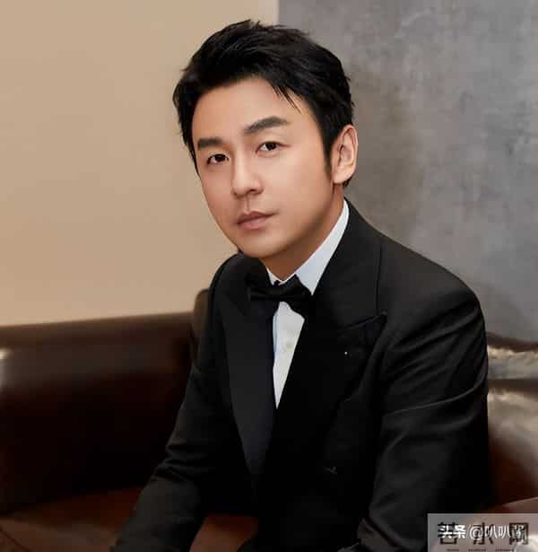 雷佳音的妻子居然是她？竟是我们的童年女神，网友：藏得太深了！