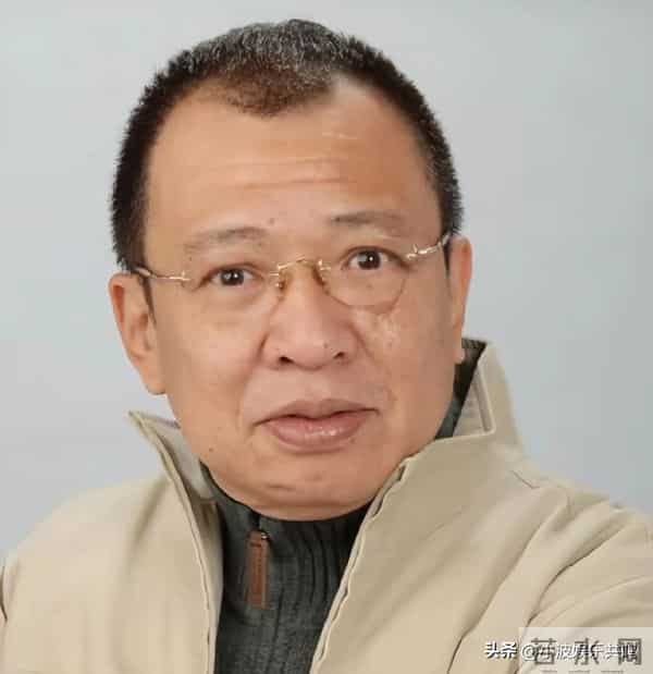 许绍雄女儿首度发声：爸爸所有社交平台将保留，延续“欢喜”精神