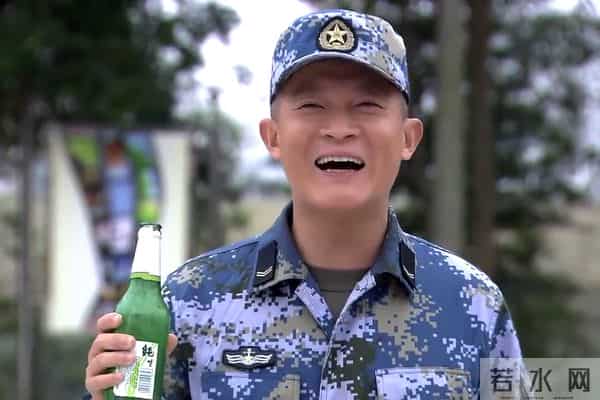 这一次,47岁的杨志刚,又给娱乐圈好好“上了一课”,范伟没说错