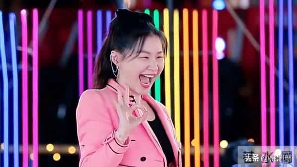 录音风波3天后，金靖疑似进行回应，一语撕下王家卫的体面