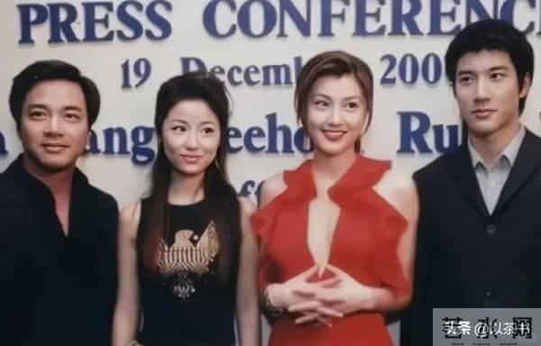 54岁藤原纪香风韵犹存很迷人，有过2段姐弟恋婚姻，无儿女成遗憾