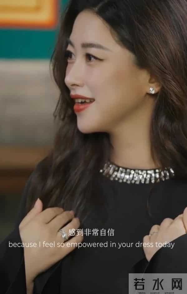 朱珠用全英文采访教翁青雅做人，41岁的她能力强，还是个好妈妈！