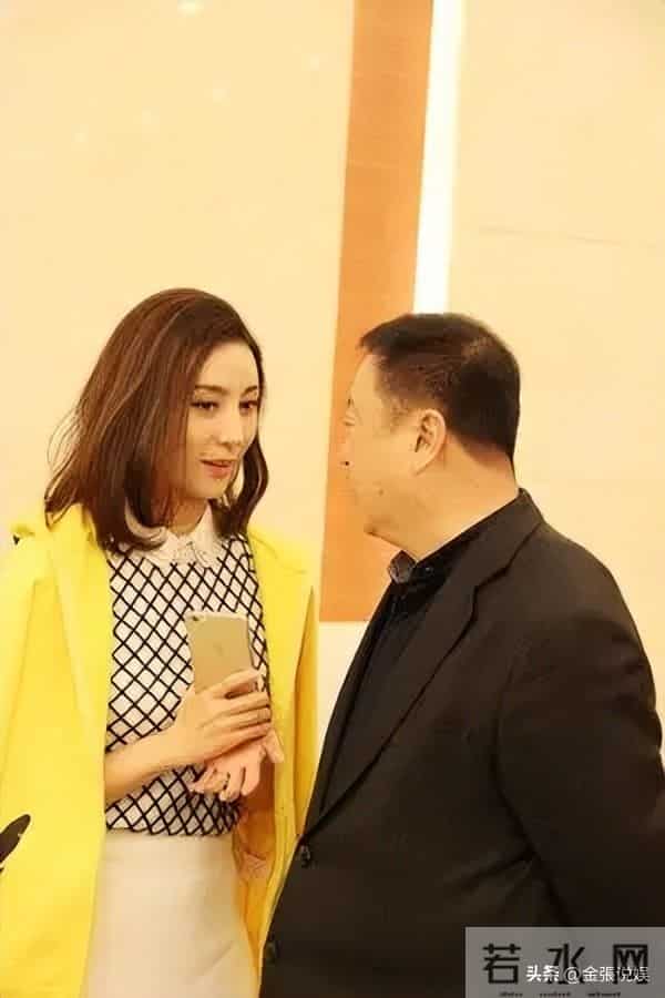 一婚娶央视主持人，二婚娶演员，三婚娶小30岁美女，64岁终于当爹