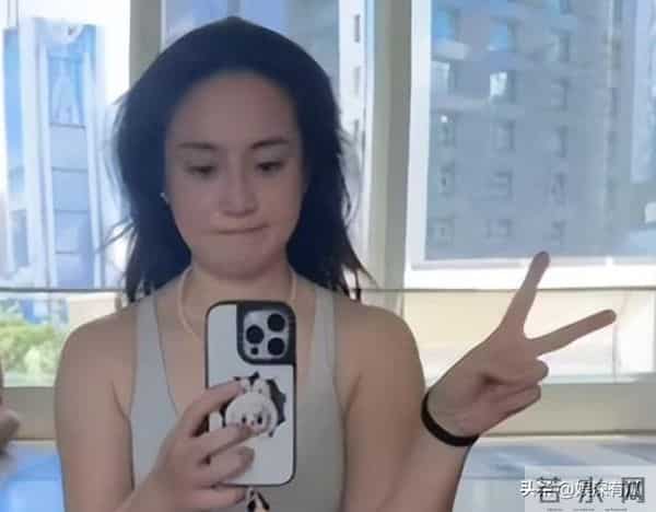 朱赤丹：结婚多年无儿无女，45岁辞职选择创业，因考试压力大痛哭