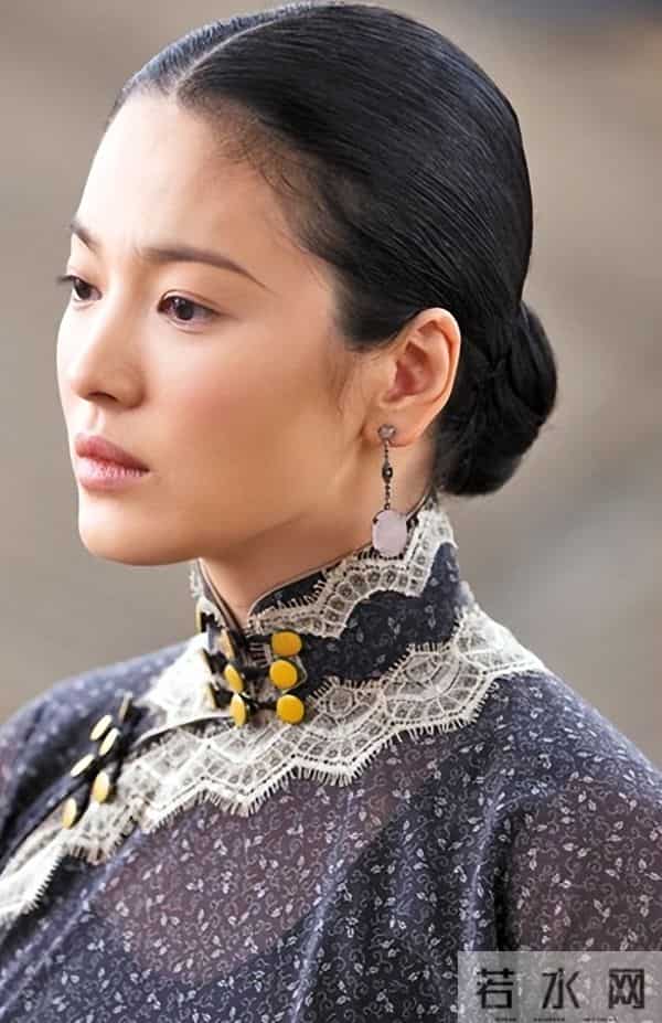 听了王家卫的录音文档，突然怀疑，张国荣的抑郁症不会和他有关吧