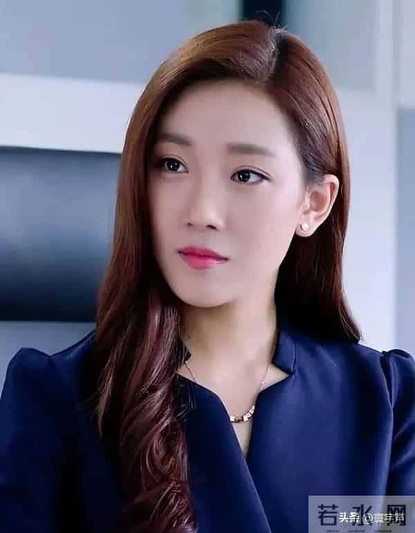 她不红却站稳央视大剧，菅纫姿凭科班功底，走出演员稳扎稳打之路