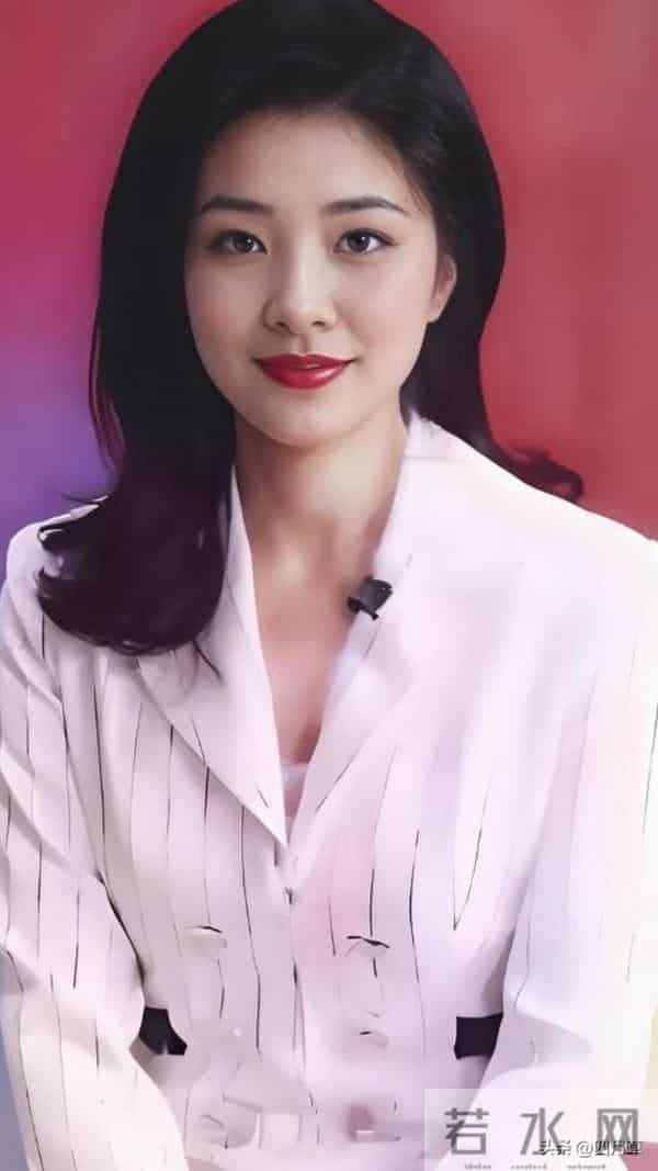 周涛年轻的美照。