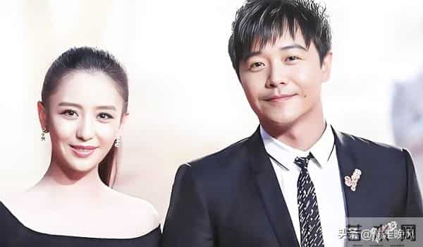 佟丽娅深圳扫金，素颜逛水贝买黄金，穿百元T恤，付款不手软