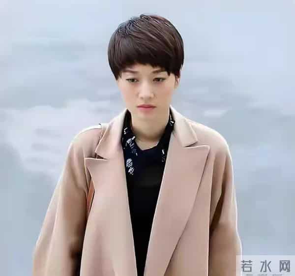 官媒发文，高调官宣49岁马伊琍喜讯，全网恭喜，终于等到这一天