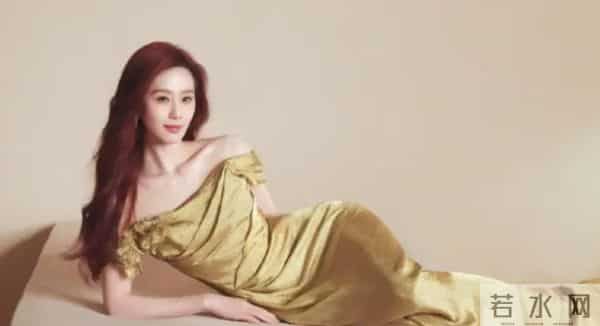 狗仔拍刘诗诗聚餐失控：拉不住发火的魔丸差点绊倒，明星也狼狈