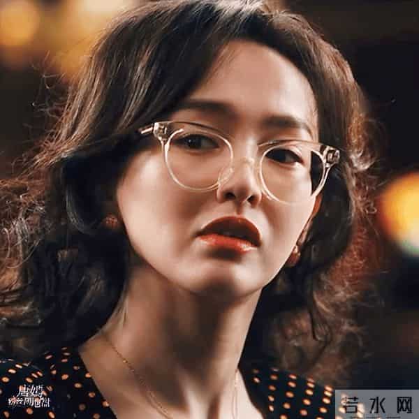 听了王家卫的录音文档，突然怀疑，张国荣的抑郁症不会和他有关吧