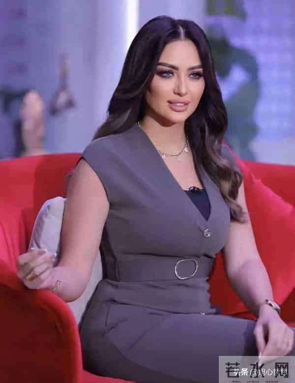 这位黎巴嫩大码超模美若天仙！胖胖的身材却是顶级颜值，终身难忘