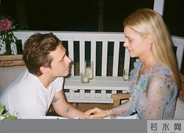 50岁贝克汉姆带妻儿领勋章,14岁小七好漂亮,布鲁克林依旧没露面