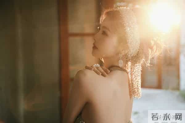 哇塞！白鹿的身材超有料性感迷人瘦而不柴、天使的容颜魔鬼的身材