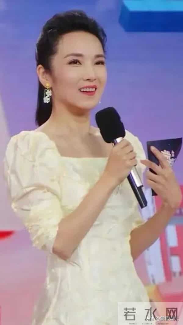 央视主持人 管彤