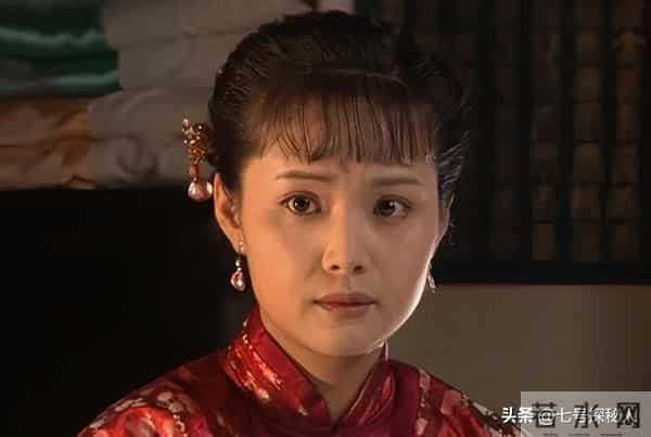 59岁茹萍的痛:女儿离婚,儿子大龄未婚,风光背后满是无奈