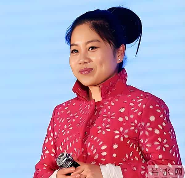 倾家荡产120万上星光大道, 惨被淘汰后, 负债40万的她近况令人唏嘘