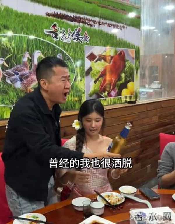 张颂文说对了,不拍戏就“消失”的演员李嘉明,已走上另一条大道