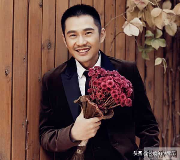 戏红人不红,明明自己很帅却娶“丑女”为妻,恩爱24年他到底图啥