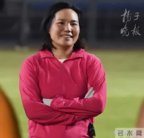 周高萍发文告别