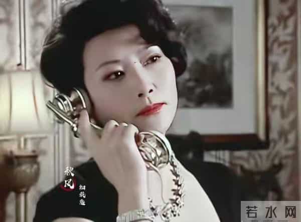 王静绝对是国内女演员中最媚最有气质的，有一种特有的高贵气质