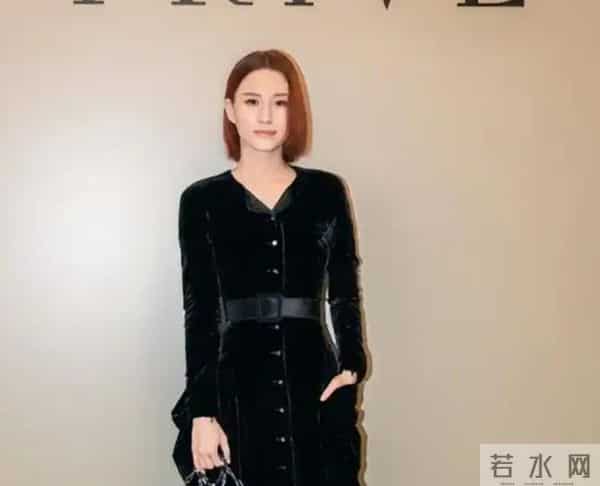 李湘没想到，自己养得“膀大腰圆”的女儿，竟为何超莲做“嫁衣”