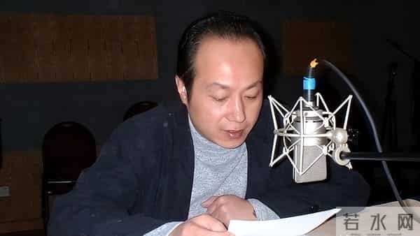 原来他是罗京的儿子,14岁时扛起小家,母亲再嫁时只提了一个要求