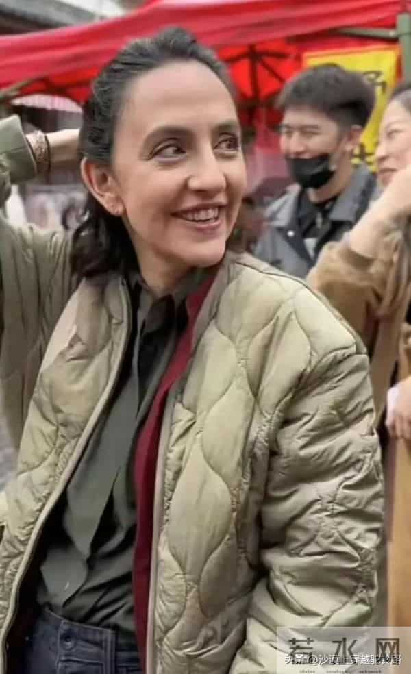 震惊!这是刘烨的妻子,眼窝凹陷满是皱纹,憔悴苍老,他才43岁!