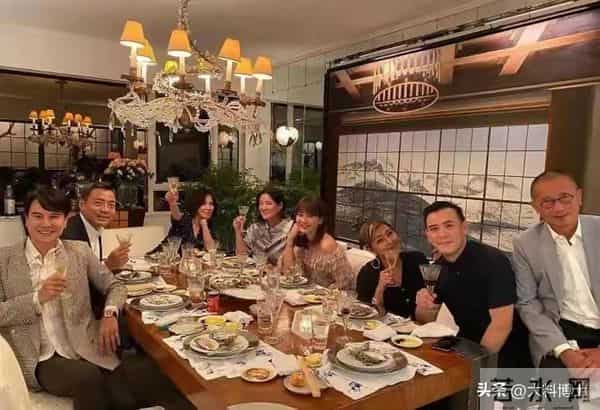 向太喷王家卫滥竽充数,背后高人张叔平曝光,原来他才是影坛鬼才