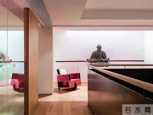 哭笑不得！陈赫的千万豪宅漏雨成“水帘洞”，买顶楼多少人后悔了