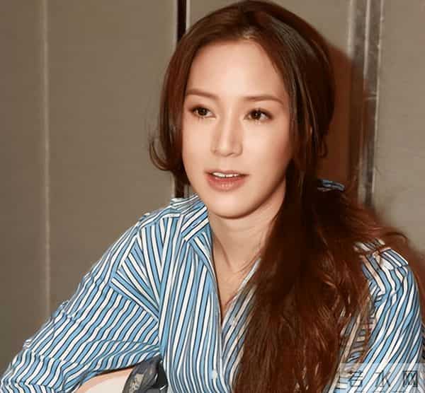 她14岁就长得“倾国倾城”,被富豪花7亿娶回家,8年生下4个娃