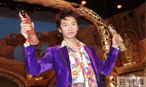 TVB小生富婆妻子，自曝离婚退还前夫钻石名表，如今住2000尺豪宅