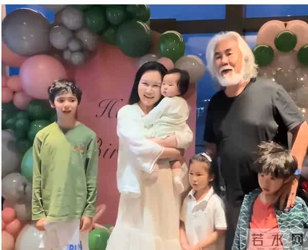 钱再多有何用?女儿被造谣后,张纪中又陷丑闻,老夫少妻敲响警钟